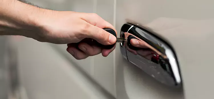 Why Choose Our Auto Locksmith Team in South Holland, IL?